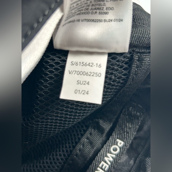 Athleta All About Crossbody Belt Bag Black and White RARE Color Combo EUC - Picture 6 of 10